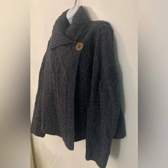 Carraigdonn 100 percent Merino wool sweater - Picture 5 of 6